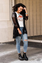 Load image into Gallery viewer, Simply Santa Fe - February 2020 Fashion Fix