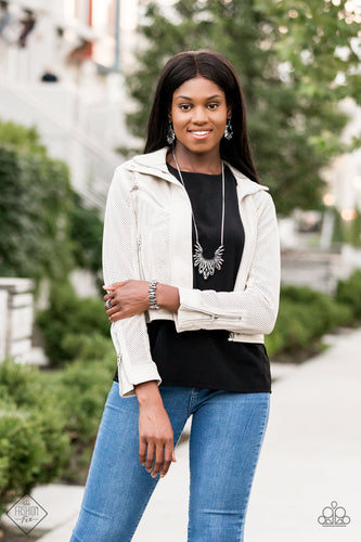 Magnificent Musings - October 2020 Fashion Fix